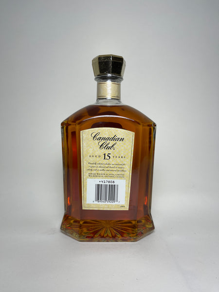 Canadian Club 15 Year Blended Canadian Whisky - Distilled 1980 / Bottled 1995 (40%, 75cl) bottle
