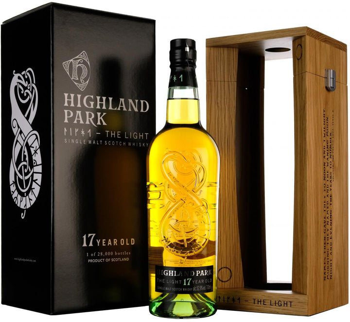 Highland Park The Light & The Dark 17 Year Old Collection bottle