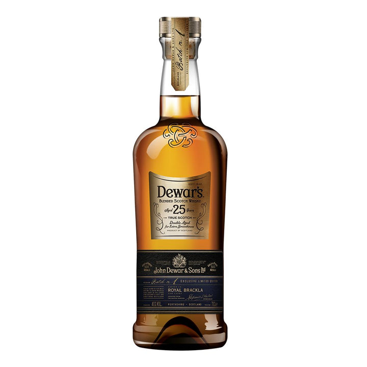 Dewar's 25 Year Old Blended Scotch Whisky bottle