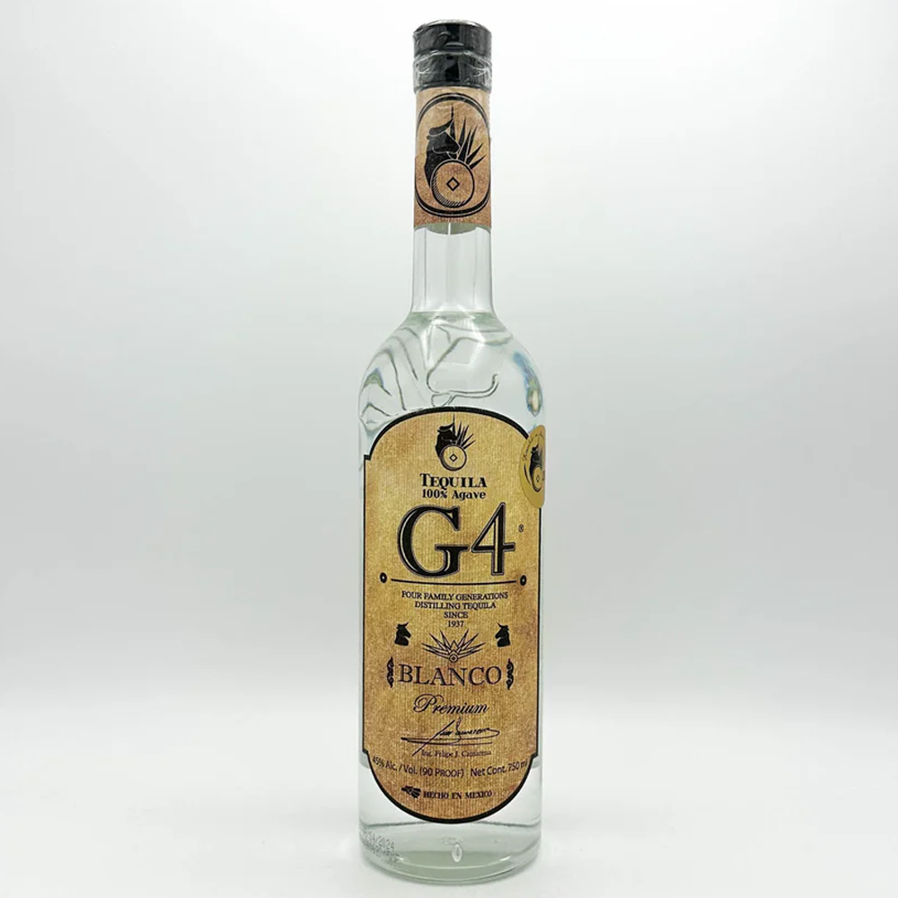 G4 Fermentada De Madera Blanco Tequila bottle