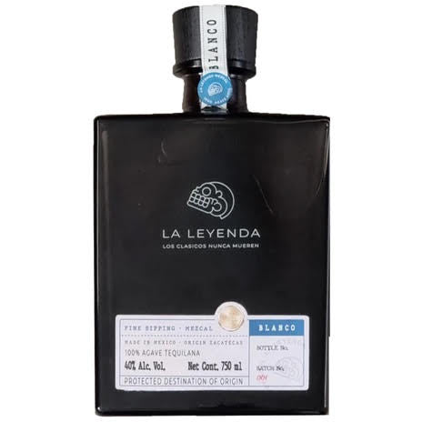 La Leyenda 100% Full Term Blue Agave Mezcal bottle