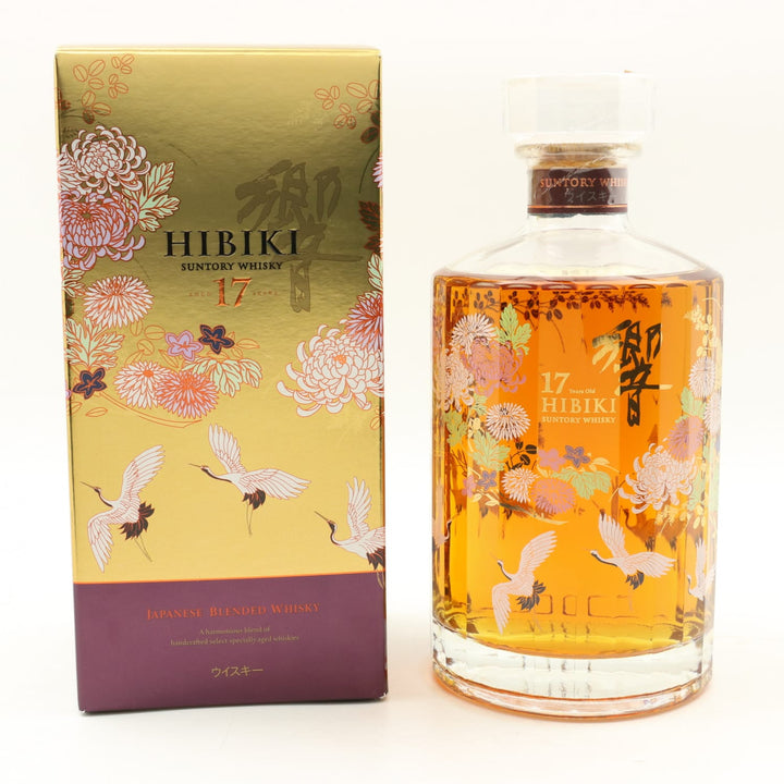 Hibiki 17 Year Old Chrysanthemum & Crane bottle