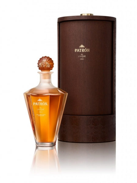 Patron en Lalique Serie 2 Tequila bottle
