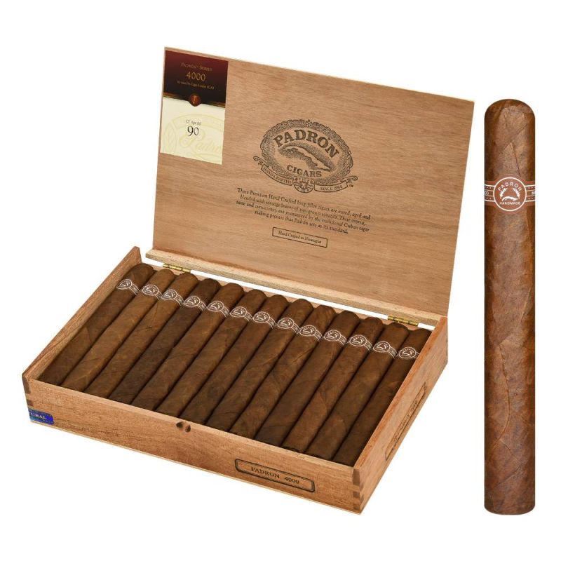 Padrón 4000 Natural cigar
