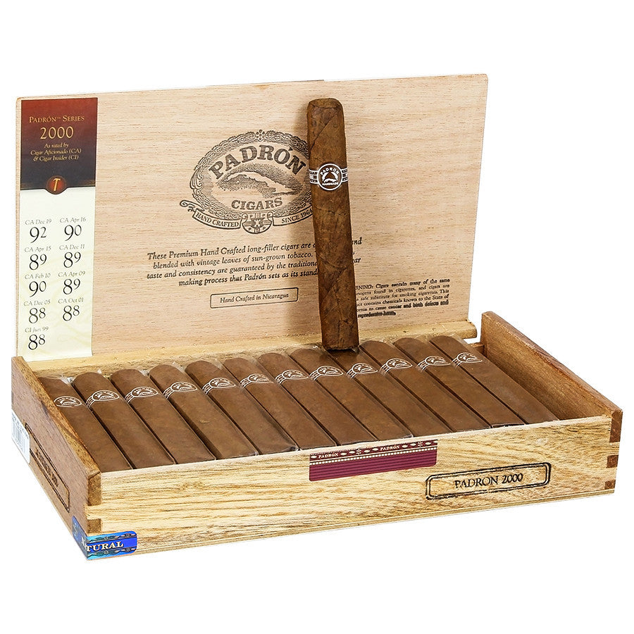 Padrón 2000 Natural cigar