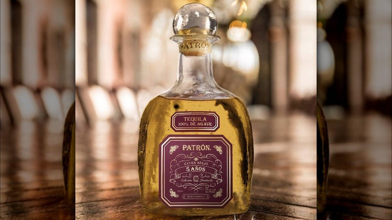 Patron Extra Añejo 5 Anos Tequila bottle