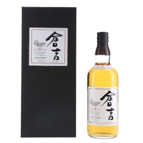 Kurayoshi 25 Year Old Japanese Malt Whiskey bottle